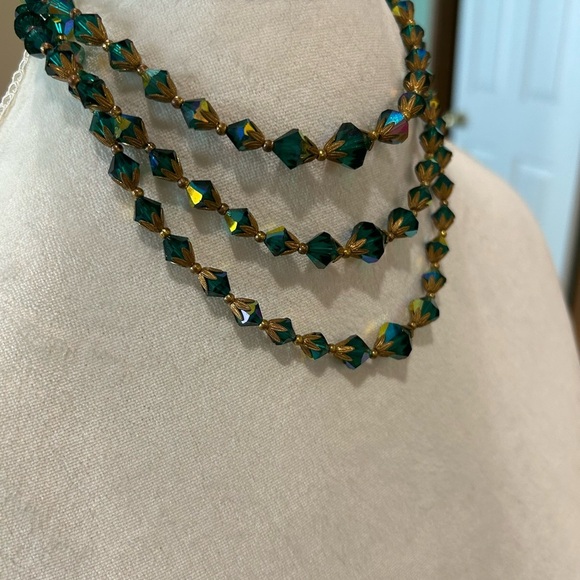 Aurora Borealis Chrystal three strand necklace rainbow shimmer retro whimsygoth - Picture 3 of 6